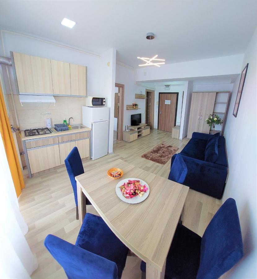 North Club Apartments מאמאיה מראה חיצוני תמונה